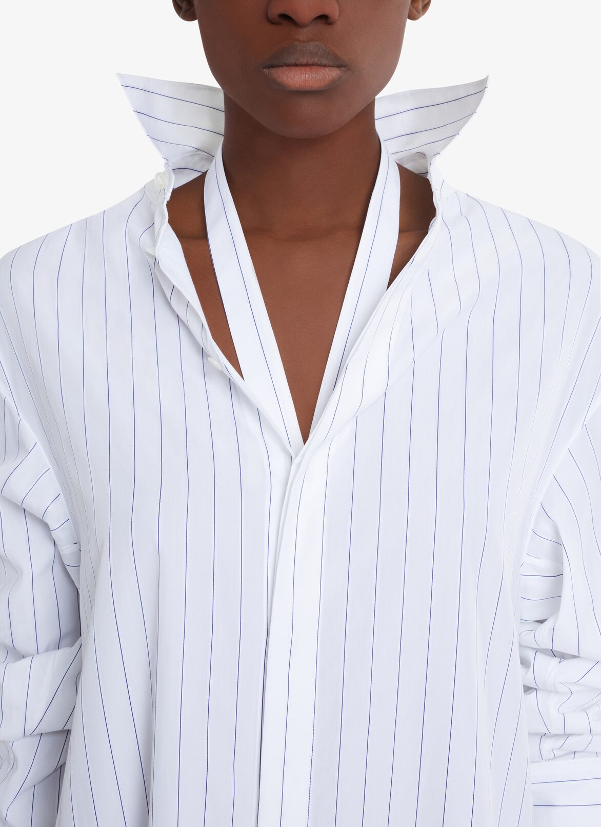 LONG LOOSE STRIPED POPLIN SHIRTDRESS ALAÏA WHITE/BLUE LONG LOOSE STRIPED POPLIN SHIRTDRESS